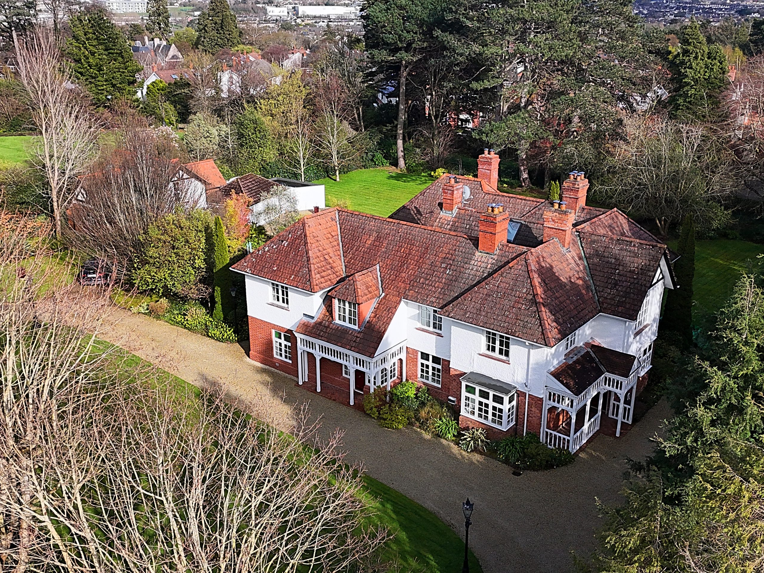 Victoria Lodge - Foxrock